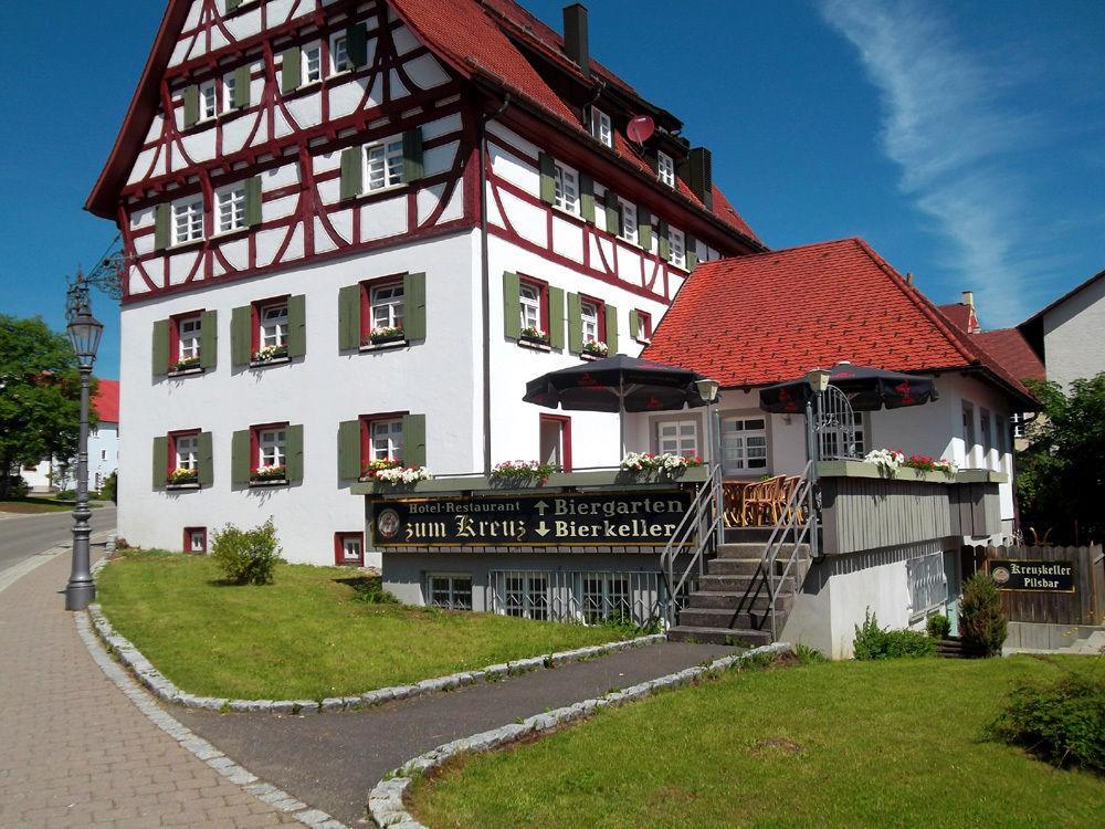 Gasthaus Hotel Zum Kreuz Штеттен-ам-Кальтен-Маркт Экстерьер фото