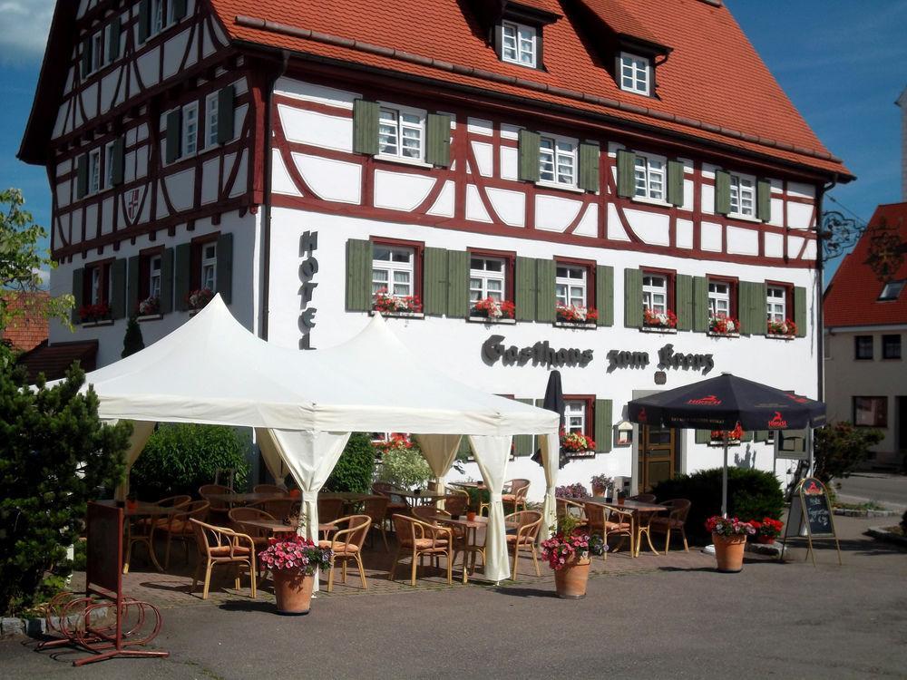 Gasthaus Hotel Zum Kreuz Штеттен-ам-Кальтен-Маркт Экстерьер фото